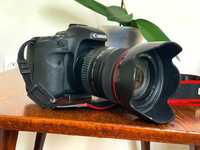 Продам Canon EOS 7D,  линза, + Sigma 8-16mm, + весь комплект