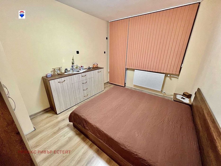 Продава се Едностаен апартамент в Русе, Цветница - 49 кв.м за 1509 €/кв.м - Снимка #4