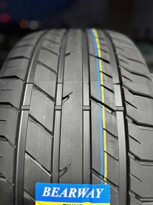 Нови Летни Гуми BEARWAY BW118 285/35R21 101W Нов DOT