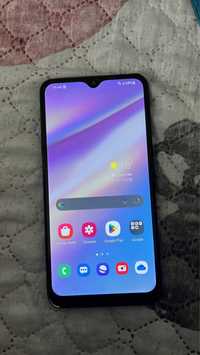 Samsung A 10 S.