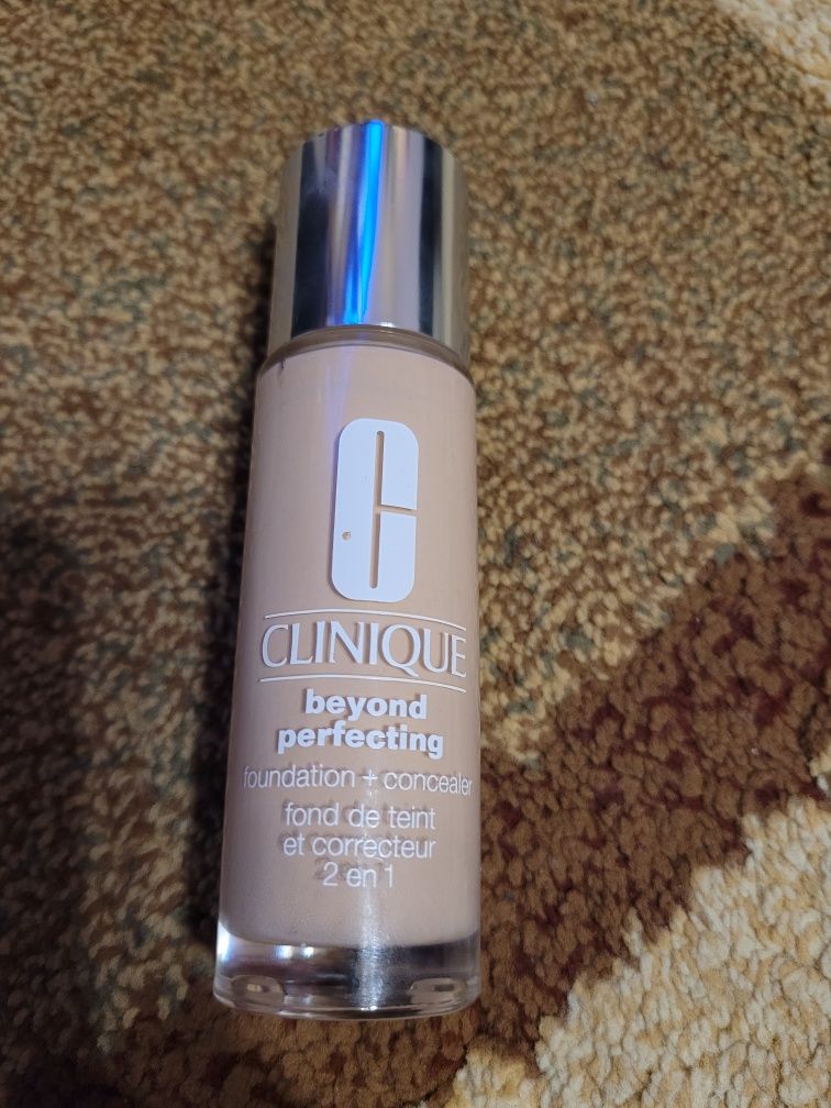 Clinique beyond perfecting foundation+concealer