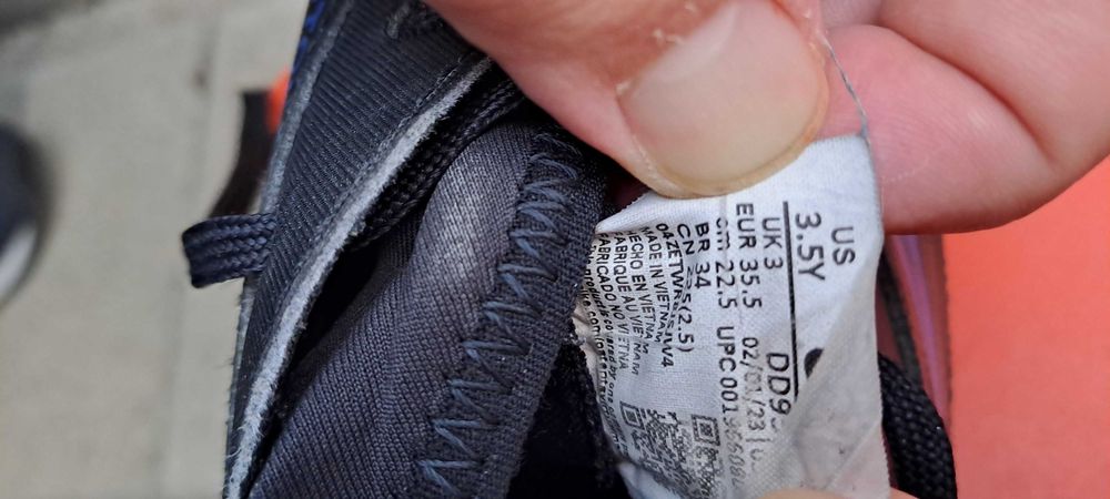 Футболни бутонки-калеври Nike