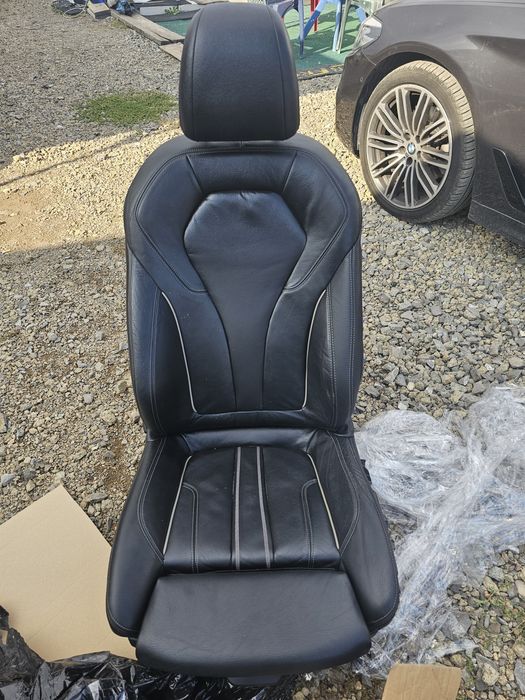Предна лява седалка за BMW  G30.