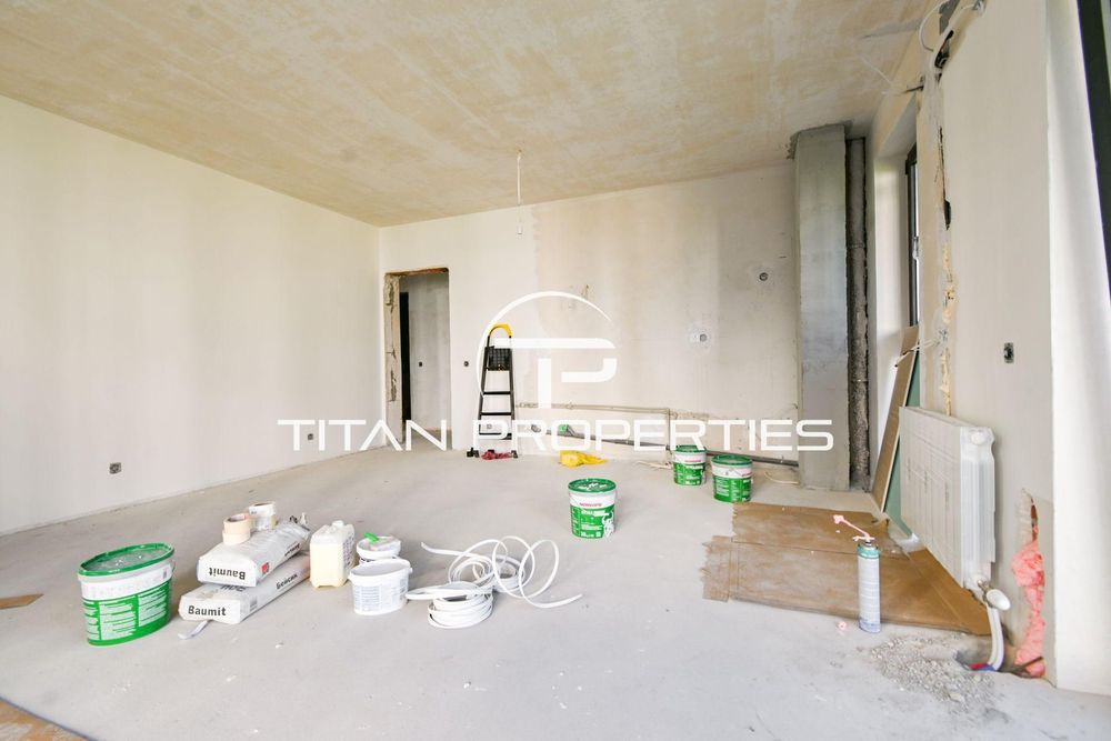 Тристаен,за продажба , ж.к. Красно село