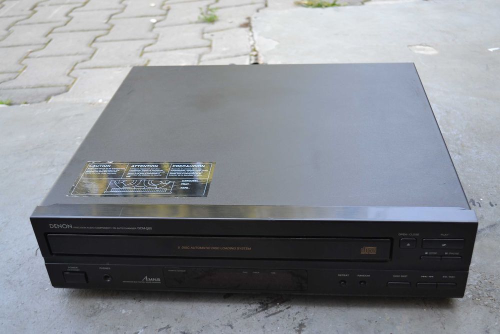Cd player Denon DCM 260
