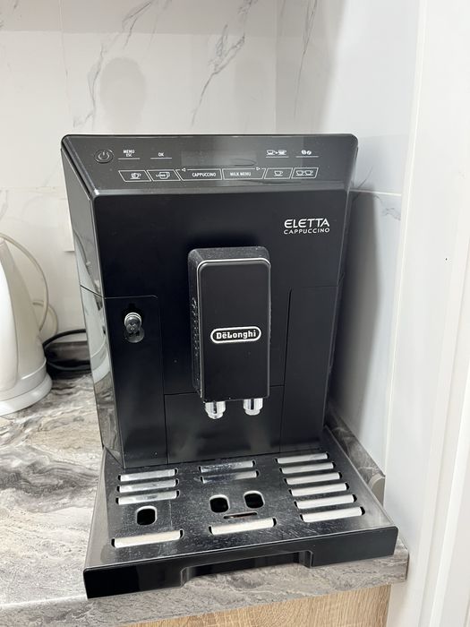 Продам кофемашину Delonghi