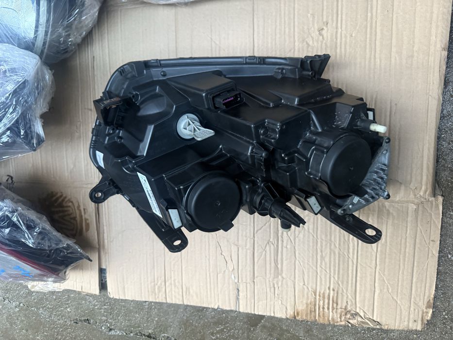 Vand far stanga Dacia Duster Hjd -2018/2021