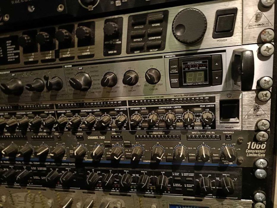 Vand Compressor studio Dbx 1066