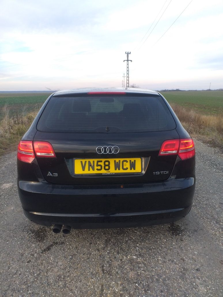 Dezmembrez Audi A3 8P 2009 2010 2011 2012 1.9 TDI BLS LY9B