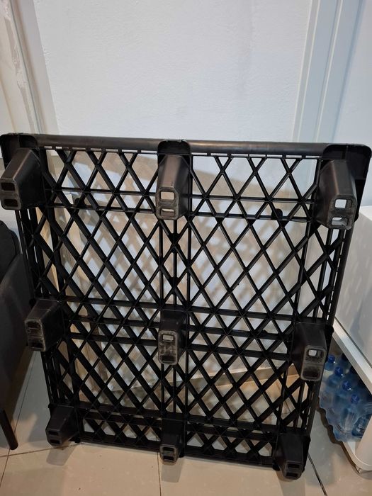 Vand paleti din plastic profesionali