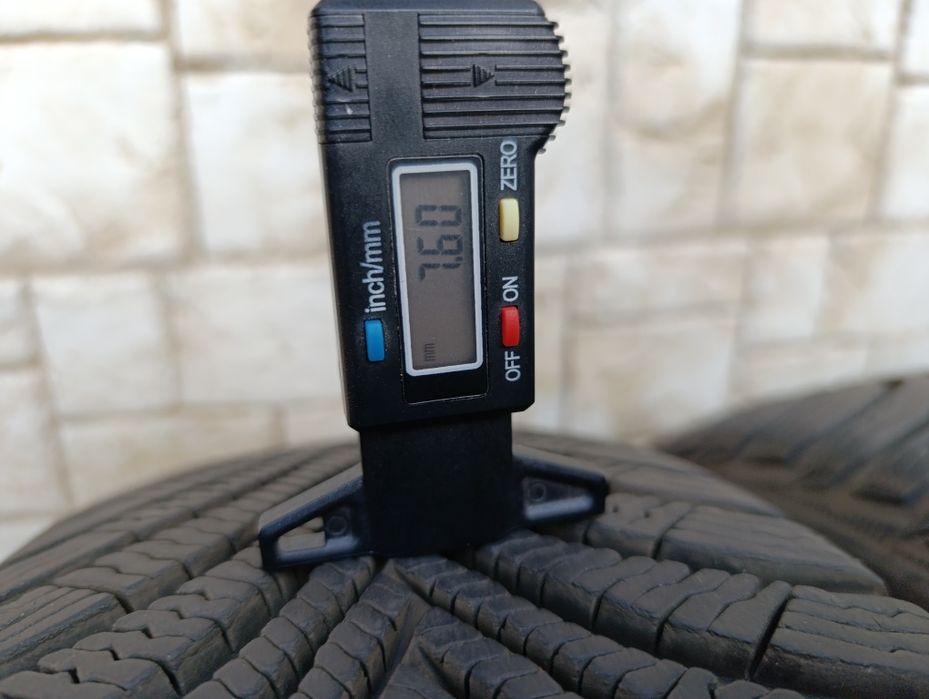 Зимни гуми Michelin 215/65/17 Alpine 5