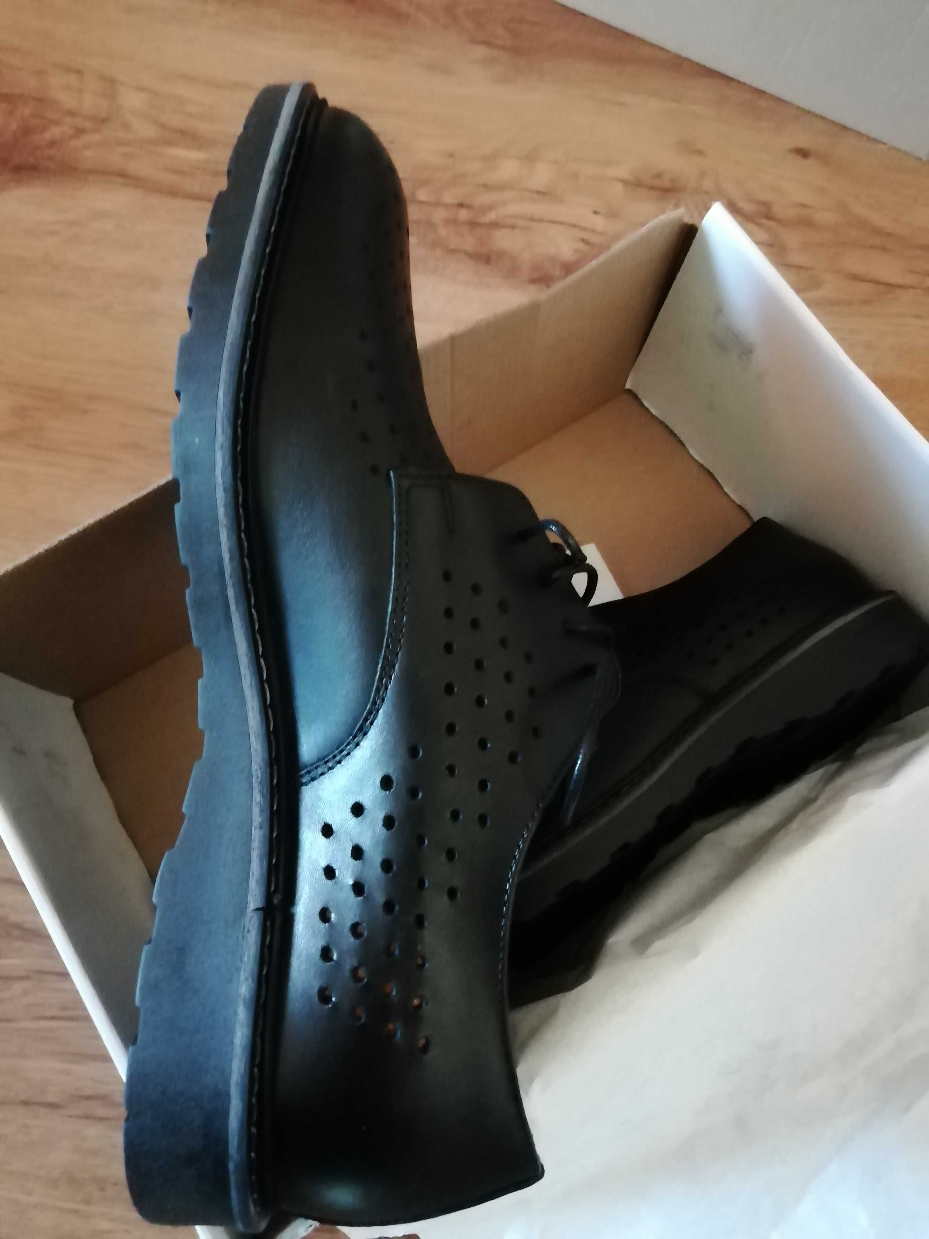 *Pantofi piele pt barbati, nr 41*