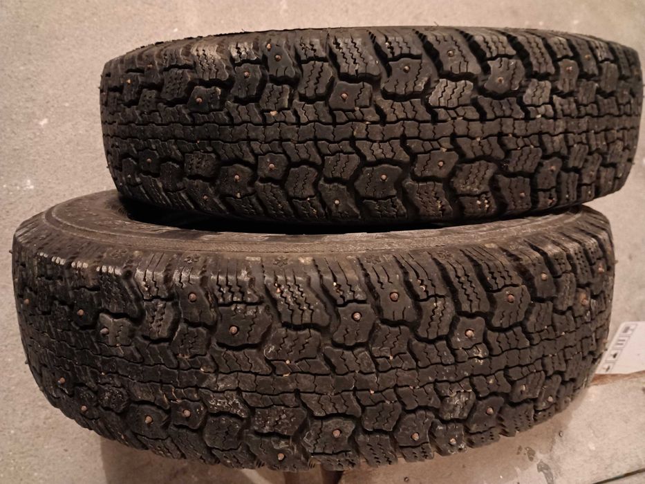 Зимни гуми с шипове 13 цола