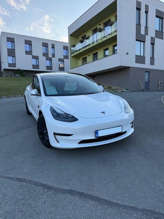 Tesla Model 3 Long Range 2022 – 82kWh, 46.000 km, Ryzen