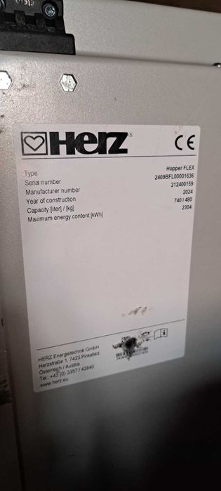 Котел на пелети ,,Herz"30 kw в комплект с бункер.Произведен: 2024г.