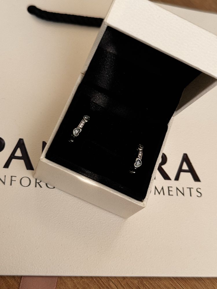 Pandora обеци Пандора
