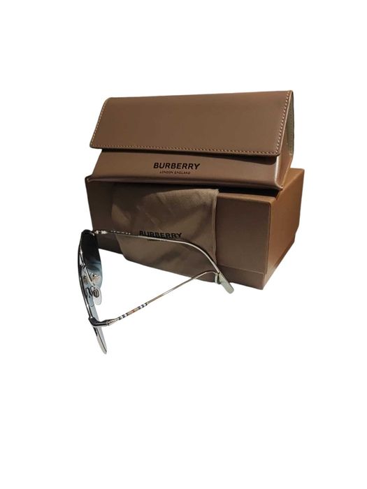 Ochelari de soare BURBERRY-Cod 21196 - Amanet Cashbook Braila Halelor