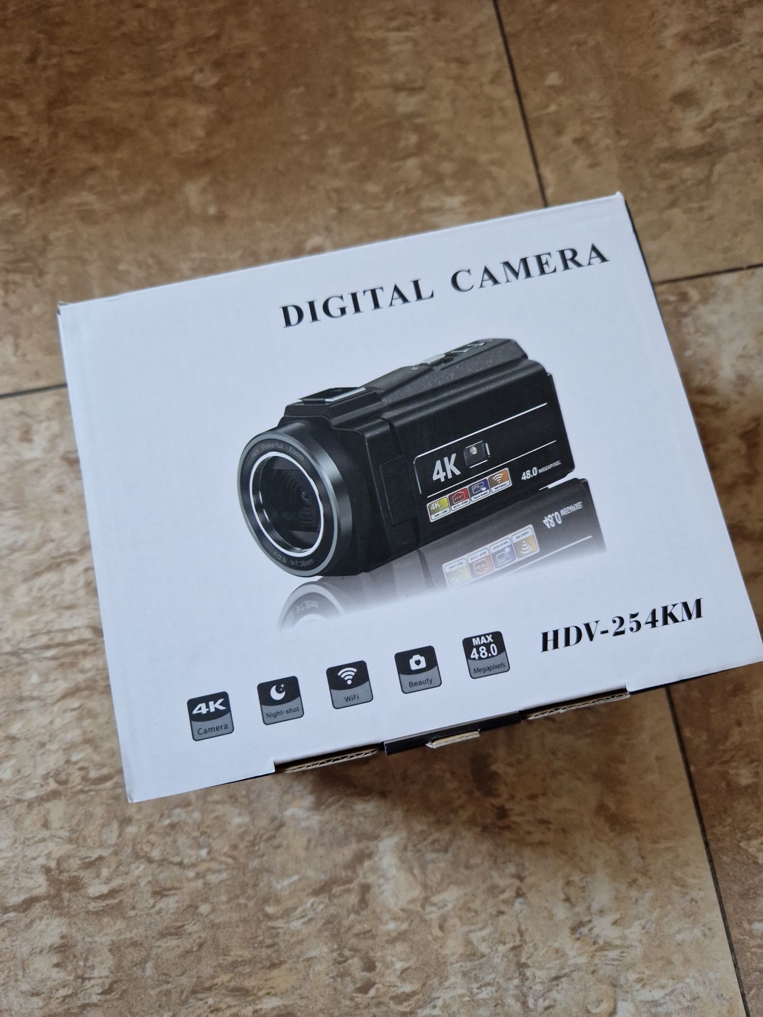 Digital camera HDV-254km (noua)