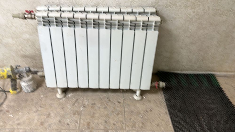 Продаю батареи.