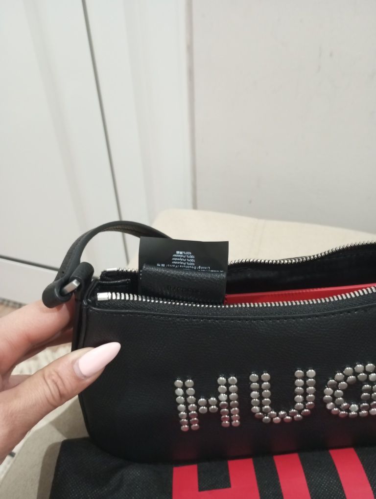Дамска чанта Hugo boss
