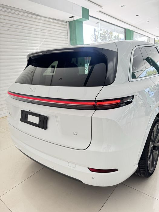 Li 7 Ultra 2025 do restaling 3 yil garantiya