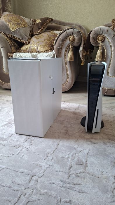 Sony Playstation 5 , все работает идеально