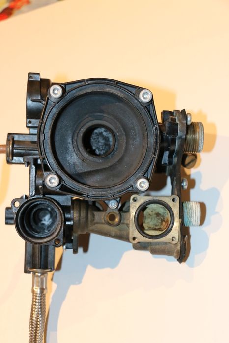 Grup hidraulic centrala termica Ariston UNO 24 mffi