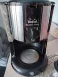 Cafetiera neagra Tefal