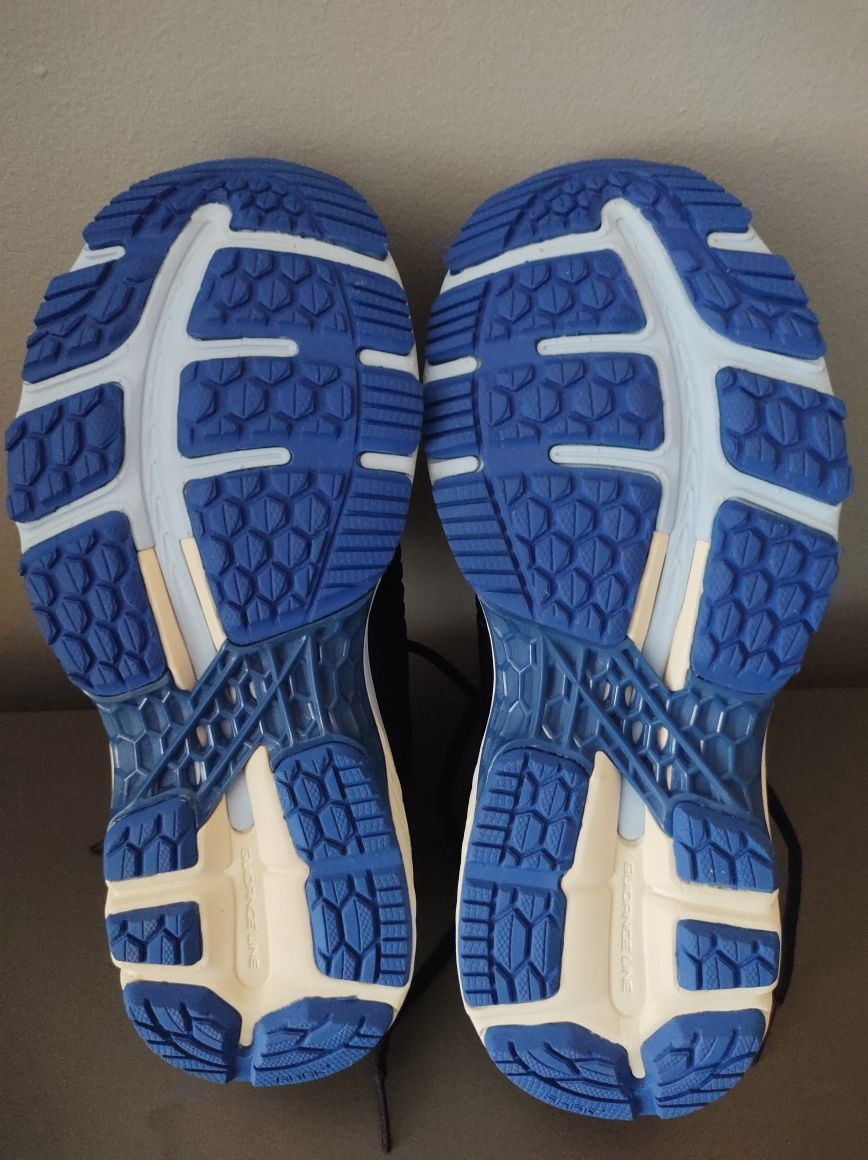Asics Gel Kayano 25 Running Shoe-чисто нови