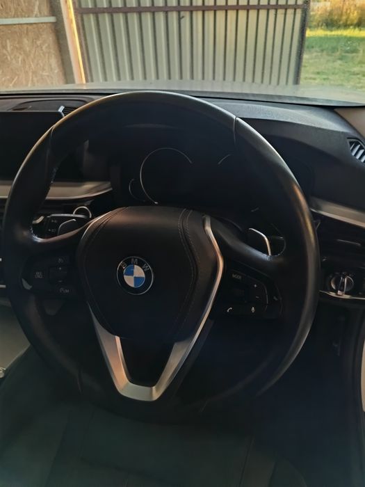 Vînd bmv 530 D XDRIVE
