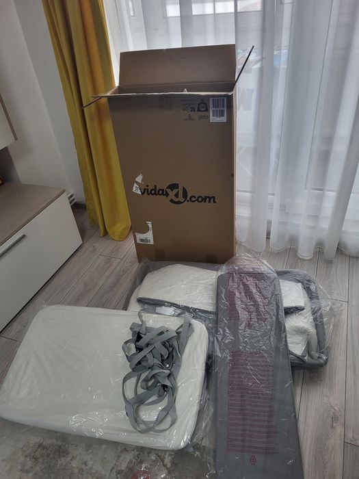 De vânzare patut copii cu saltea,gri
