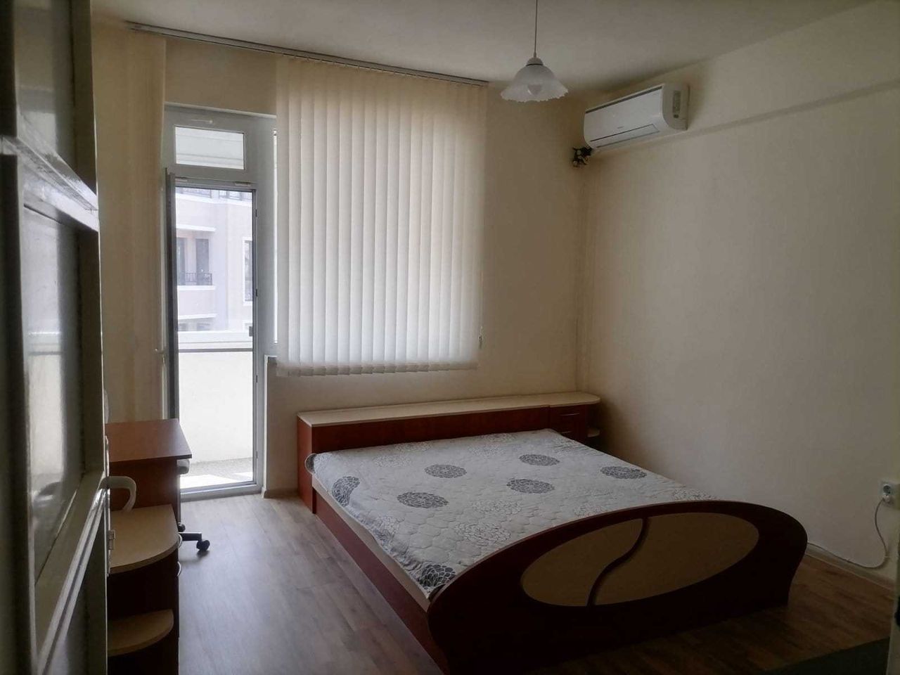 Дава се под наем Тристаен апартамент в Пловдив, Център - 1020 кв.м за 510 € - Снимка #9