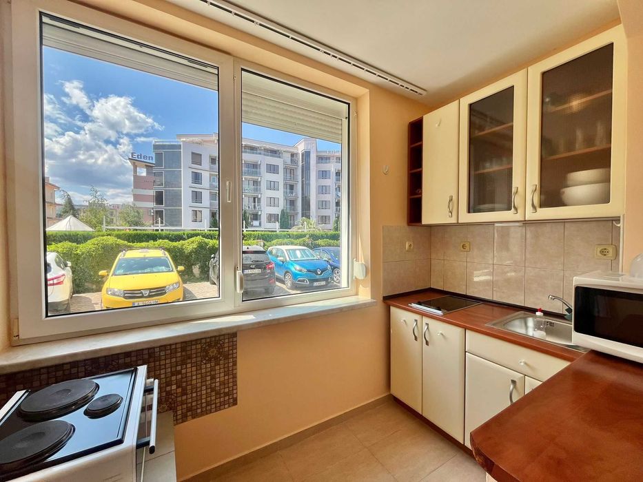 Продава се Двустаен апартамент в к.к. Слънчев бряг - 61 кв.м за 1214 €/кв.м - Снимка #4