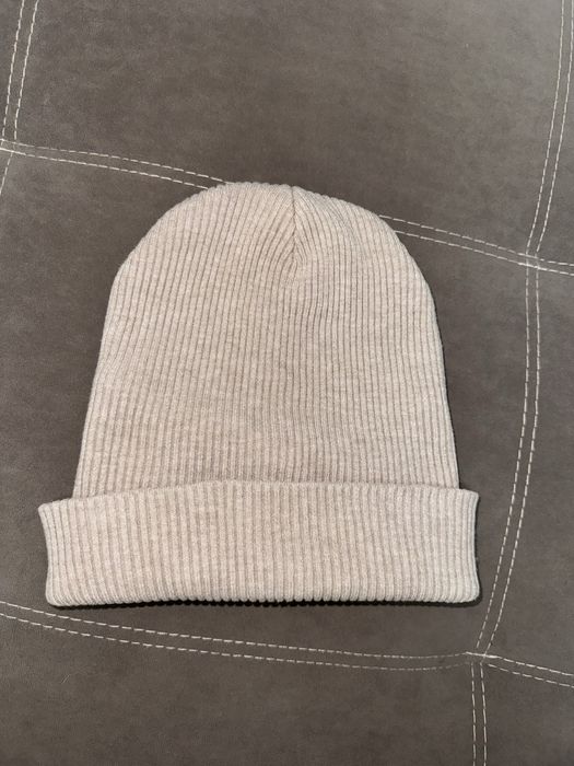 Продам Шапку за 990тг