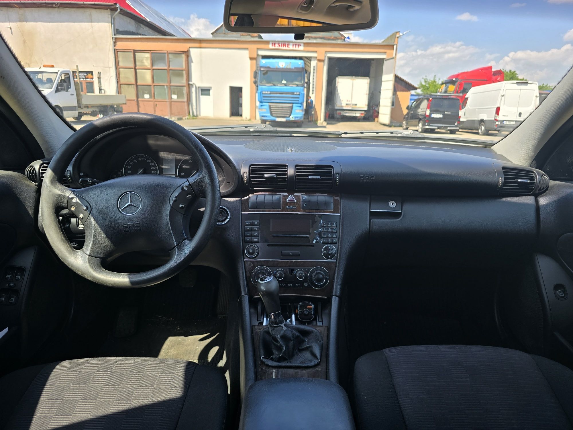 Mercedes C-Class C180 Kompressor, 2004 143 CP,