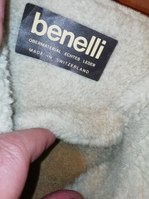 Ghete piele cu blana BENELLI nr. 42 - noi