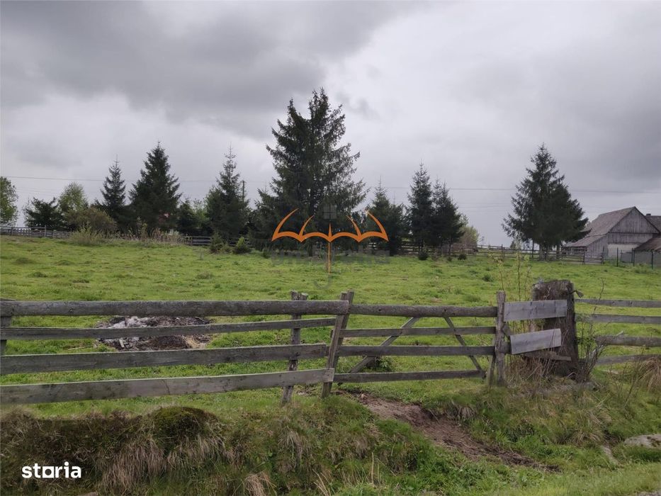 Teren de vanzare la intrare in Rasca Cluj 2.070m²