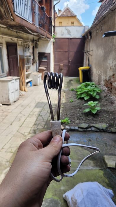 Fierbator apa electric
