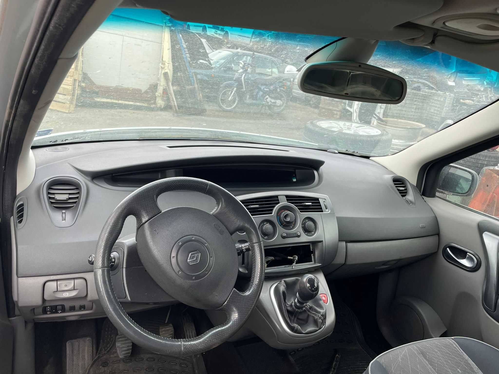 Renault Grand Scenic 1.9 dCi / Рено Гранд Сценик 1.9 НА ЧАСТИ