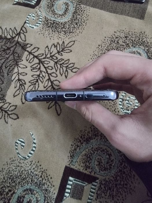 Vand Huawei Mate 50 Pro