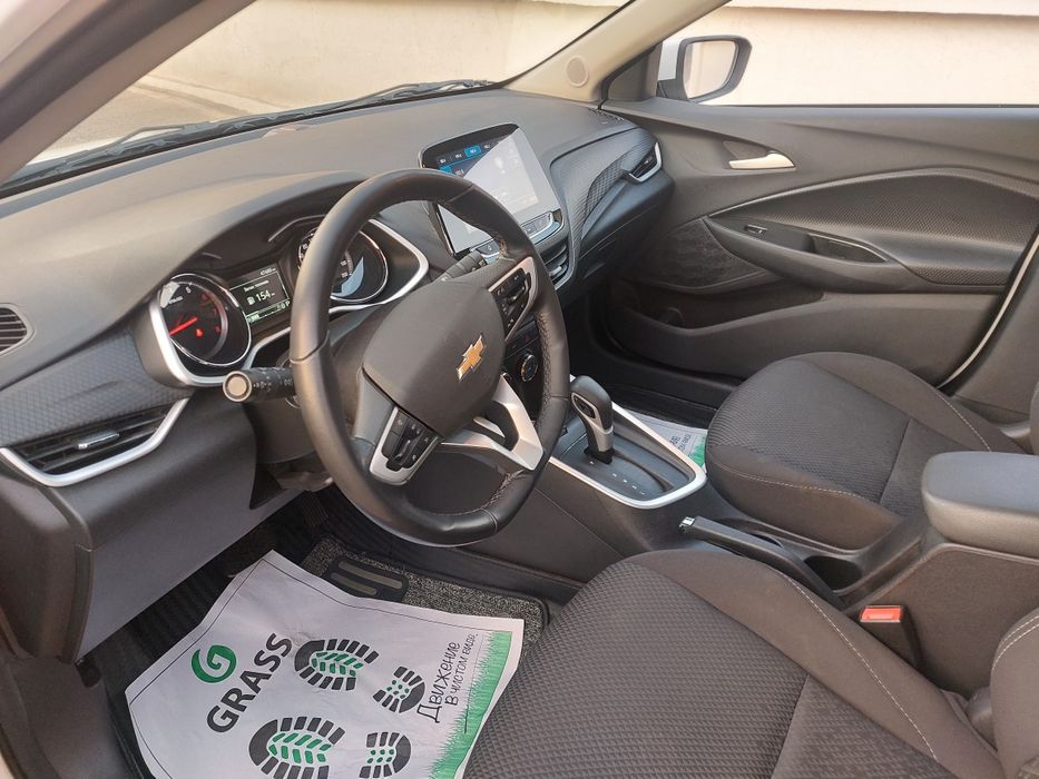 Продаю срочно оних 2023 год. Тоза Чиста. 4 позиция.я