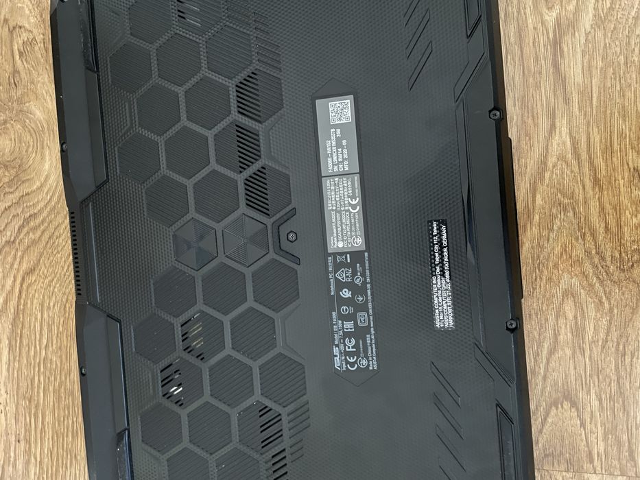 Vand Leptop Asus Tuf