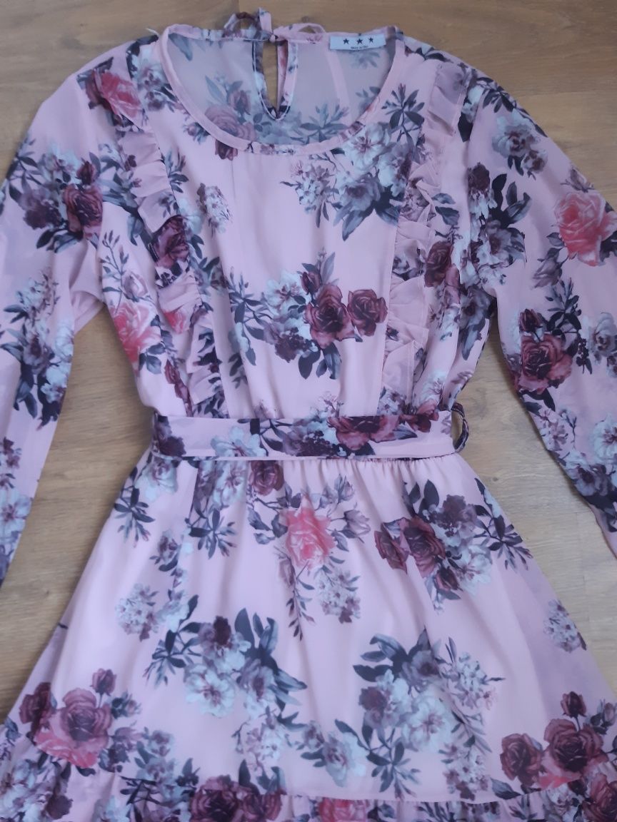 Rochie cu maneca lunga,mărimea M