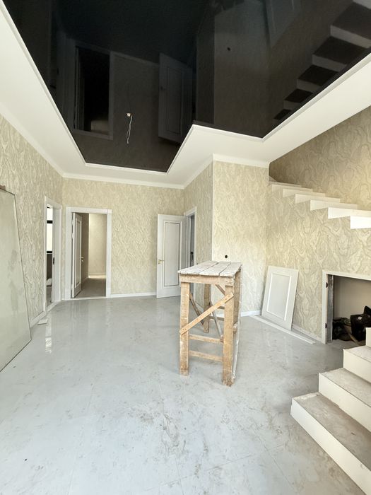 Чоштепада 6 хонали коттедж сотилади! Сергили тумани