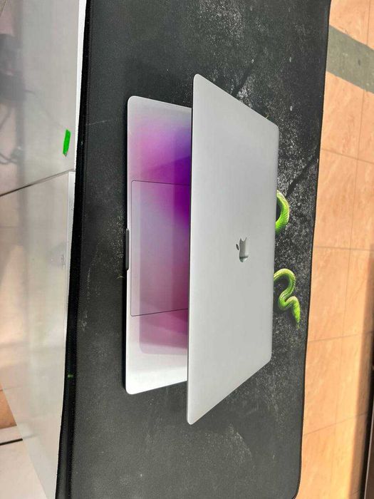 MacBook Pro 2016 – i7