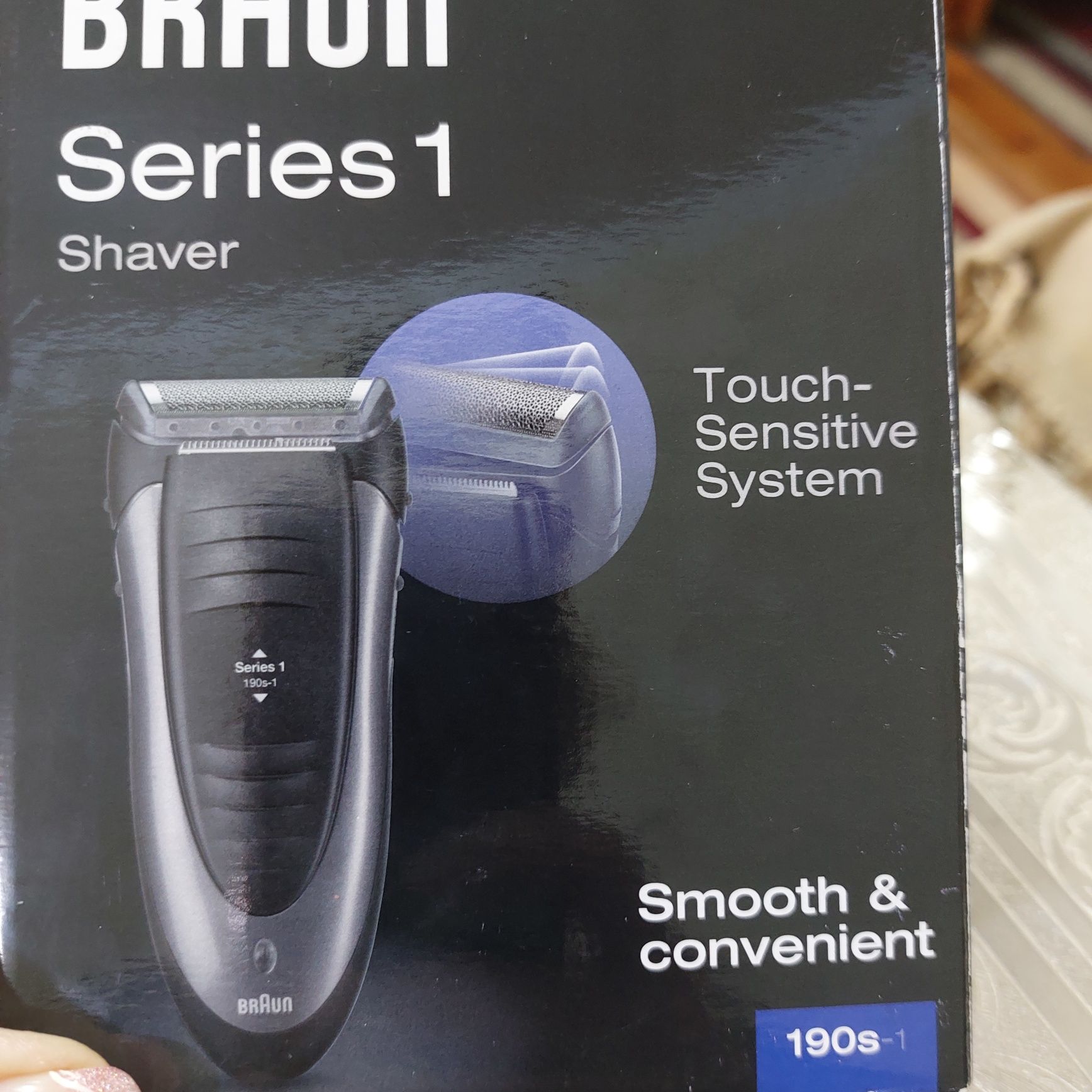 Продам новую электробритву BRAUN.