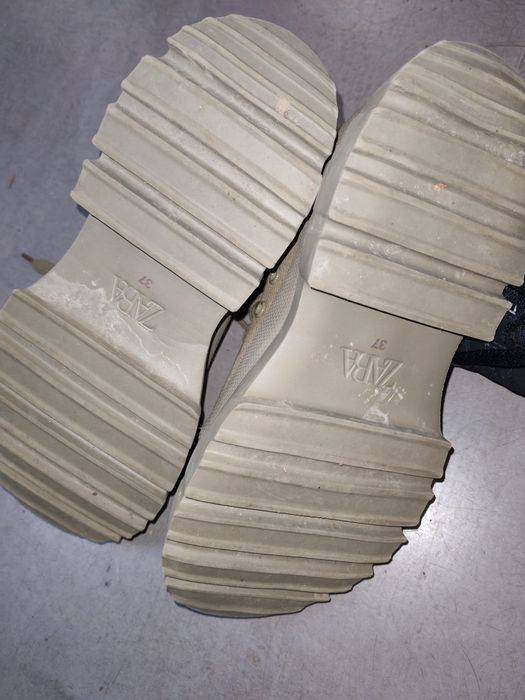 Încălțăminte pentru femei Zara numărul 37