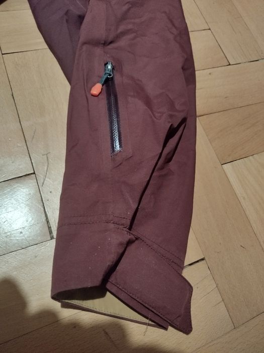 Яке - Mountain Hardwear