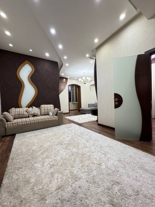 Мирабад Габус Гошт 3х Комнатная Еуро квартира