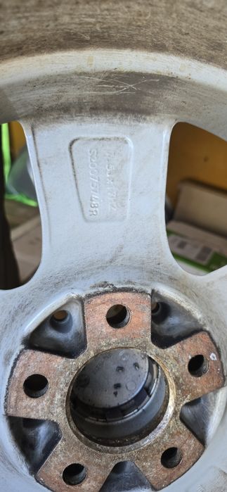 Джанти "17" на MERCEDES  с зимни гуми